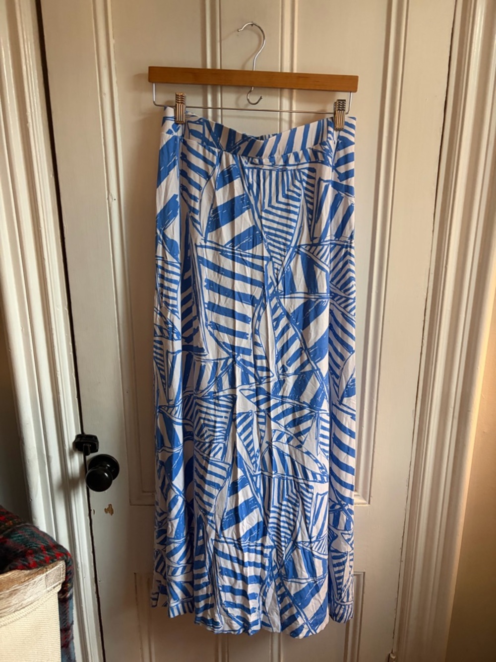 Lilly Pulitzer Maxi Skirt Blue White Geometric Leaf Print Stretch Size M